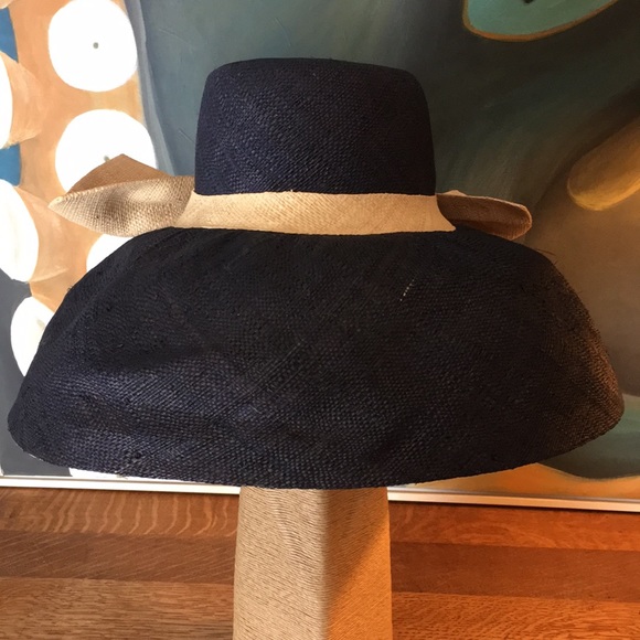 Raffia Wide Brim Hat - Picture 5 of 8